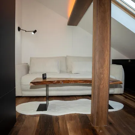 Apartment Konkal - Royal